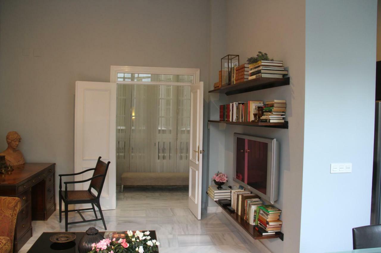 Luxurious 2 Bedroom Flat In A Historic Building Sevilla Eksteriør billede