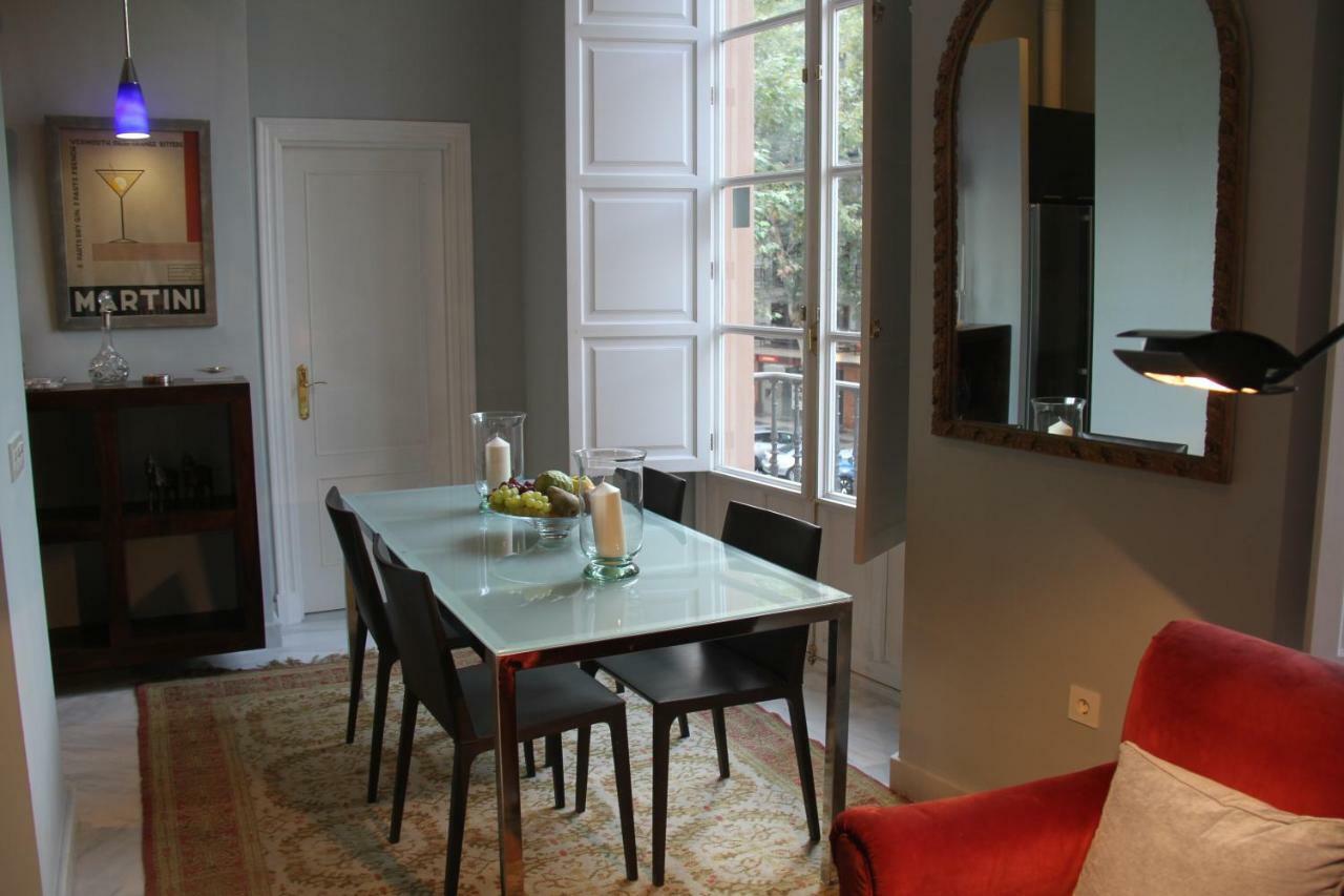 Luxurious 2 Bedroom Flat In A Historic Building Sevilla Eksteriør billede